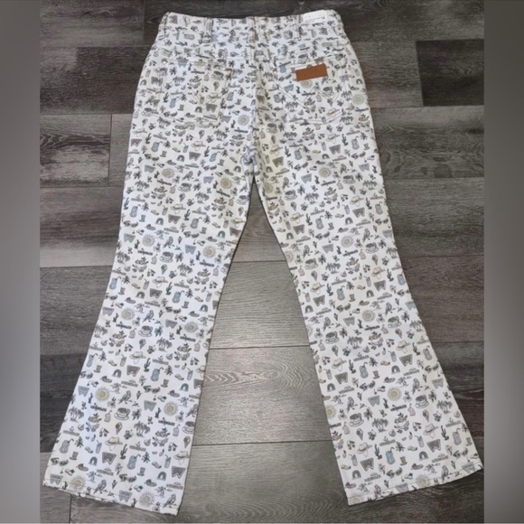 Wrangler High Rise Kick Flare Jeans Wrock 672 Lemons Retro Cowgirl Plus Size 35 - Picture 5 of 10